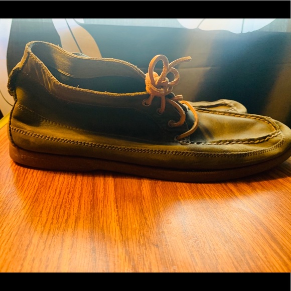 Used Sperry’s - Picture 2 of 4
